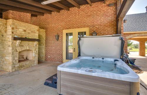 Spacious Edmond Vacation Rental with Hot Tub! - Foto 31