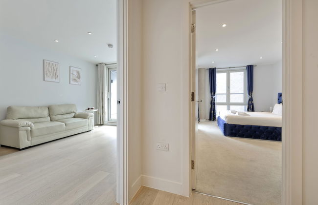 Spacious Flat Near South Bank by Underthedoormat - Photo 23