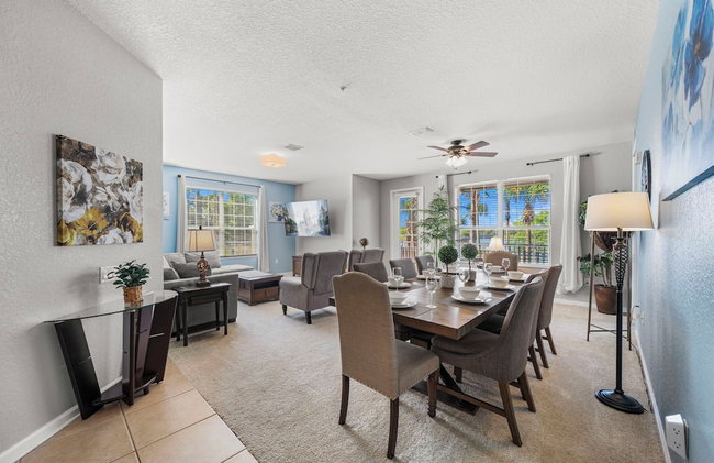 Lakefront Luxury - Photo 49
