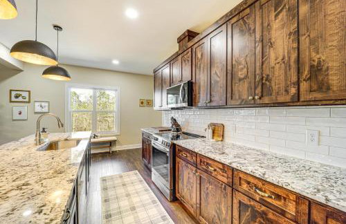 Gated Community w/ Perks: North Carolina Hideaway - Photo 12