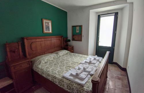 Giardino in piazza, casa in pietra a San Leo - Foto 8