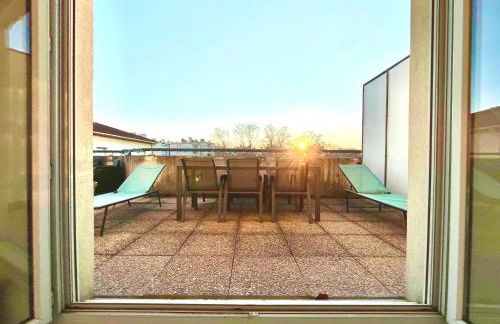 BnGo I Immense RoofTop Lyon I 2 chambres, 4 places parkings, 2 immenses terrasses, 8 personnes - Photo 36