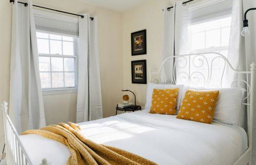 Urban Downtown Stamford Home 45 min to NYC with Garage And Yard - Foto 19