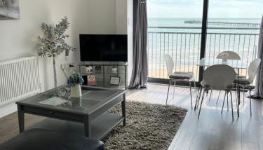 Penthouse Apartment with seaviews - Foto 2