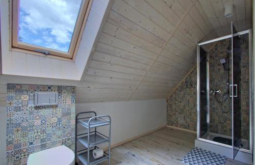 Bajkowy Domek Nad Samym Jeziorem - Foto 32