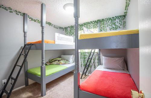 Lake Life: Amazing Weekday Specials! Dock, Swim Mat, Cove Water - Foto 26