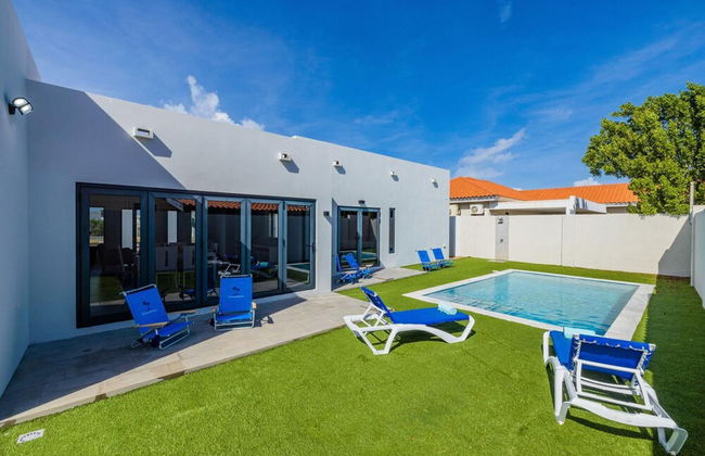 Brand New Modern Villa w 3BR 2 5BA Privatepool - Foto 13