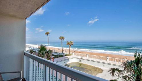 Oceanfront Studio in Daytona Beach Resort - Foto 5