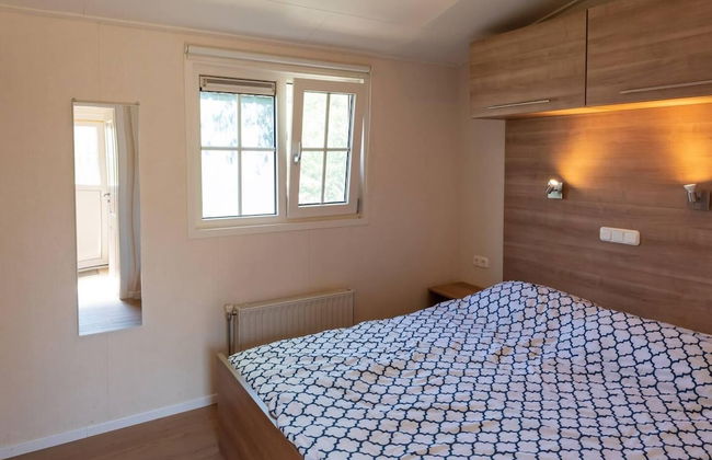 Enjoyin Luxury Chalet With Swimming Pool - Photo 2