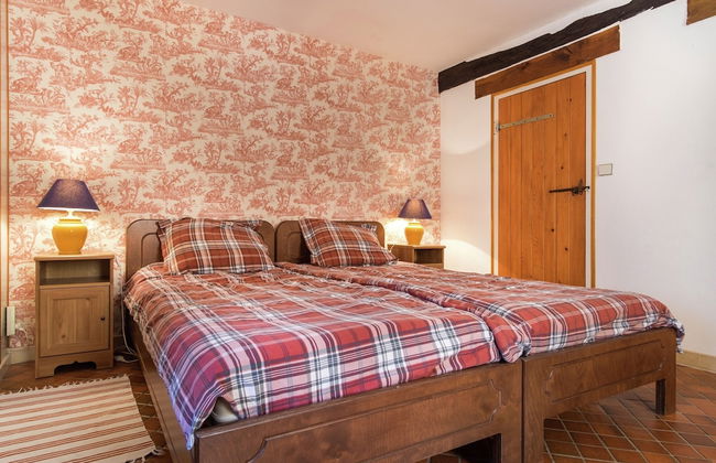 Charming Holiday Home in Montrichard With Pool - Foto 16