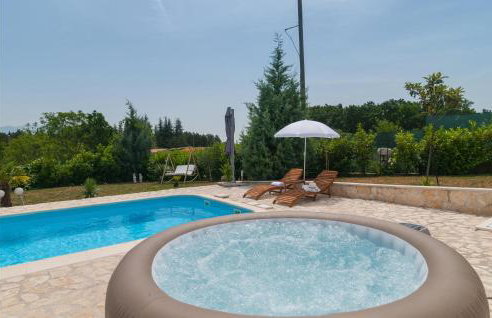 Cozy Home In Hrvace With Jacuzzi - Foto 4