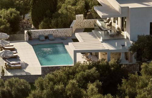 Armela Villa, with Pool & Captivating Views, By ThinkVilla - Foto 2