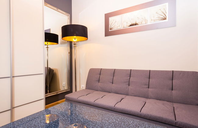 Abieshomes Serviced Apartments - Votivpark - Photo 39