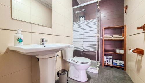 AVENIDA GUILLERMO REINA, 2ºb - Foto 2