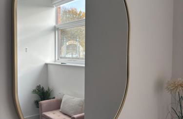 Manchester Apt, Free Parking, Business, Couples & Families - Foto 8