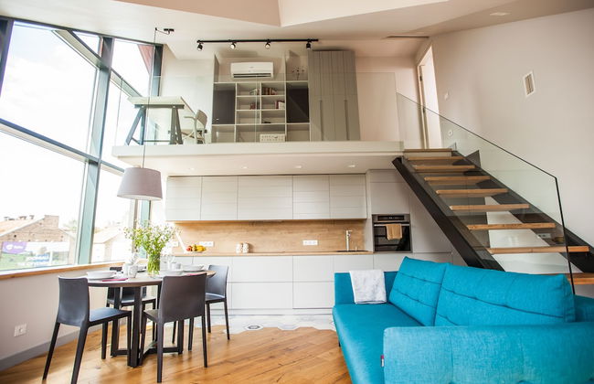 Penthouse in the City Center - Photo 13