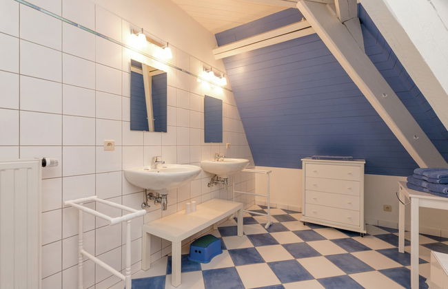 Le Hameau du Chateau - Elegance and Serenity - Photo 22