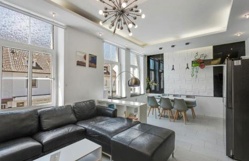 Moderne & Rustikale Wohnung I kostenlose Parkplätze I Zentral I Nähe Köln Messe Deutz I Top Anbindung - Foto 1