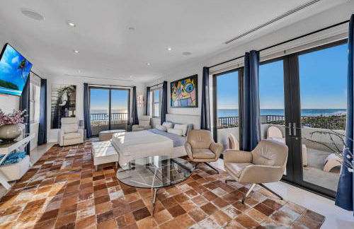 Crown Jewel of Ocean Drive- 2 story Penthouse, 4 Bedrooms & Private rooftop spa - Foto 19