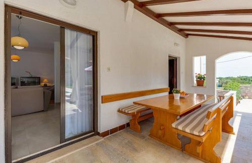 Kuća za odmor s bazenom Emma - Foto 14