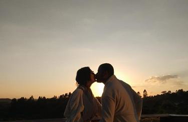 Suite Piscina térmica e Banheira Jacuzzi a 20km de Ctba - Foto 12