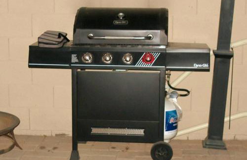 StayShores Chic Retreat – Pool HotTubSweet Sleep - Photo 40