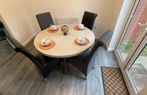 Plantsbrook Place - Luxury 4 bed House + Parking - Foto 7