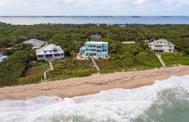 Melbourne Beach Oceanfront Villa w/ Pool - Foto 48