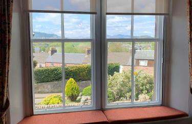 Squirrel Away Apartment Crieff - Photo 14