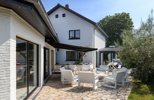 Charming Villa With Indoor Swimming Pool, Near the Beach and Town Centre - Foto 37