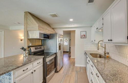 Game Room and Fire Pit Family-Friendly Aubrey Home - Foto 9