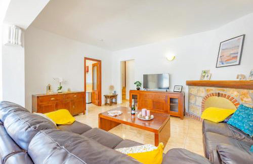 Villa Inia - PlusHolidays - Photo 17