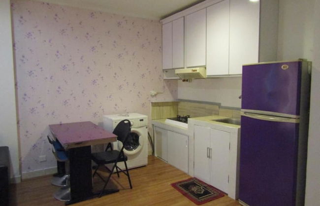 Apartment MoI Kelapa Gading by Gading Property - Foto 13