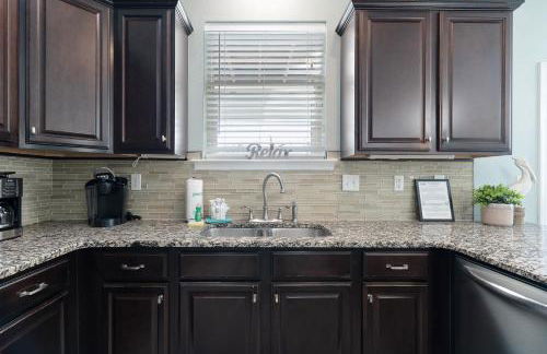 PalmTreeParadise Free Golf Cart 5 min walk 2 Beach - Foto 35