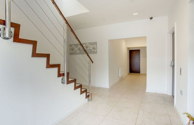 Urban Apartment in South East for 2 near Canary Karaoke - Foto 13