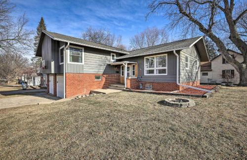 Sioux Center Split-Level Home with Game Room! - Photo 3