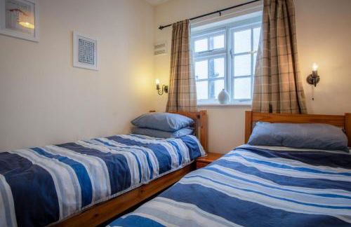 Garden Cottage - 2 Bedroom Cottage - Penally - Photo 14