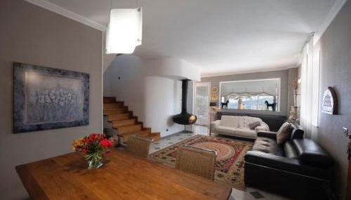 Villa con Piscina, Ac nelle 2 camere da letto, Palestra e vista su mare e monti - Foto 5