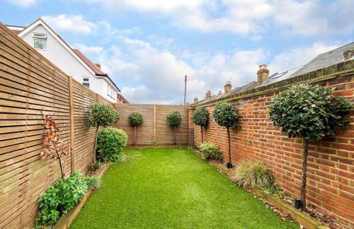 Modern Smart Home with Garden close to Richmond - Pass the Keys - Foto 43