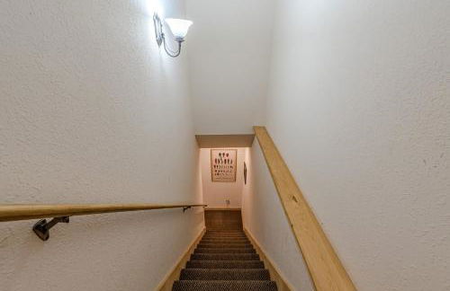 BUY 2 get 1 free deal Romantic Tip Top Hideaway, 10 MINUTE FROM H - Foto 21