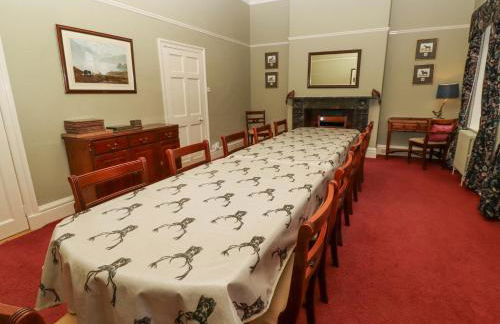 Cheviot Manor - Photo 7