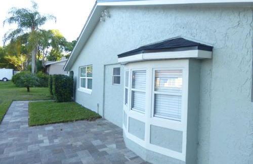 Perfecto Mundo 6, Orlando Area 4BR-2MB-3Bath Huge Pool, Ping Pong, Billiard, Disney Universal - Foto 49