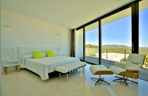 Serene Escape: Seaside Villa in Ibiza, 1001 - Foto 31