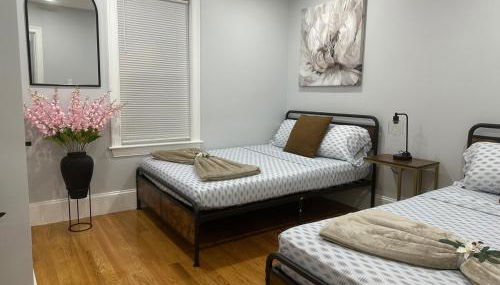 85a Charming Boston Base, 3BR, 2BA Ideal for Families - Foto 4