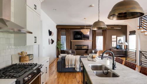 The Gambler - Pool Table Plus Rooftop with Firepit - Foto 3