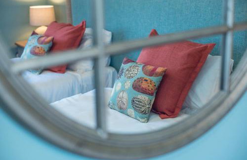 Robin Hill - Photo 10