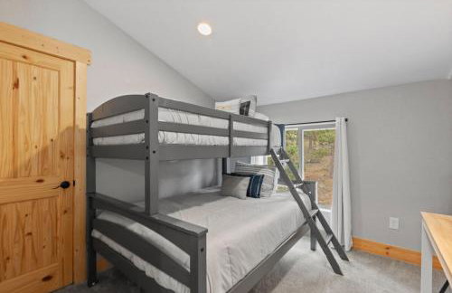 Mountain View Retreat- Private Hot Tub & Views - Foto 21