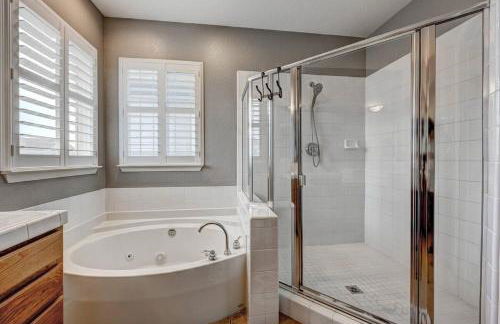 Marina Escape-Lake-Family-Fishing-Casino - Photo 46