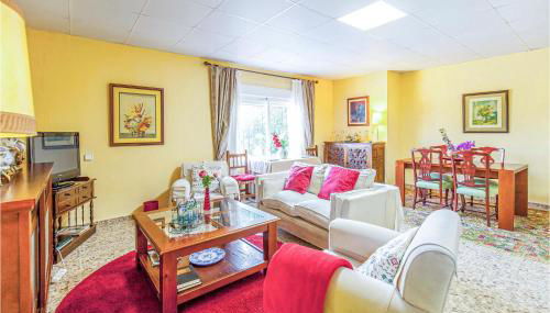 Lovely Home In Tomares With Kitchen - Foto 2