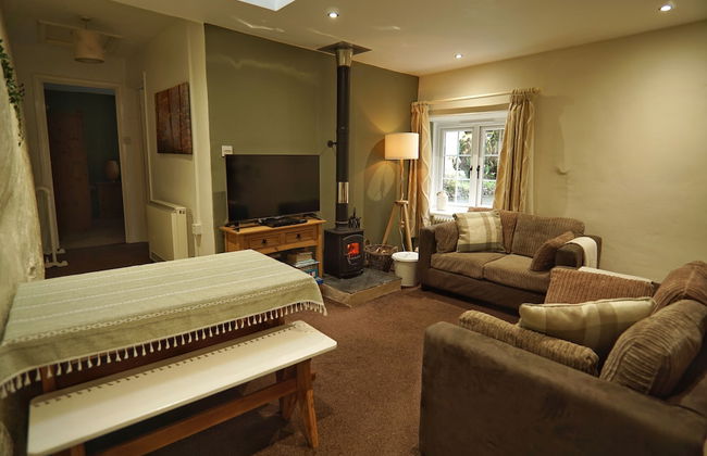 Kids Fun Farm Themed Bedroom in Cosy Cob Cottage - Foto 5